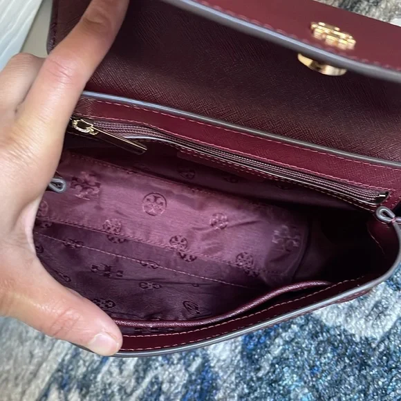 New , emerson small top handle satchel - Picture 6 of 14